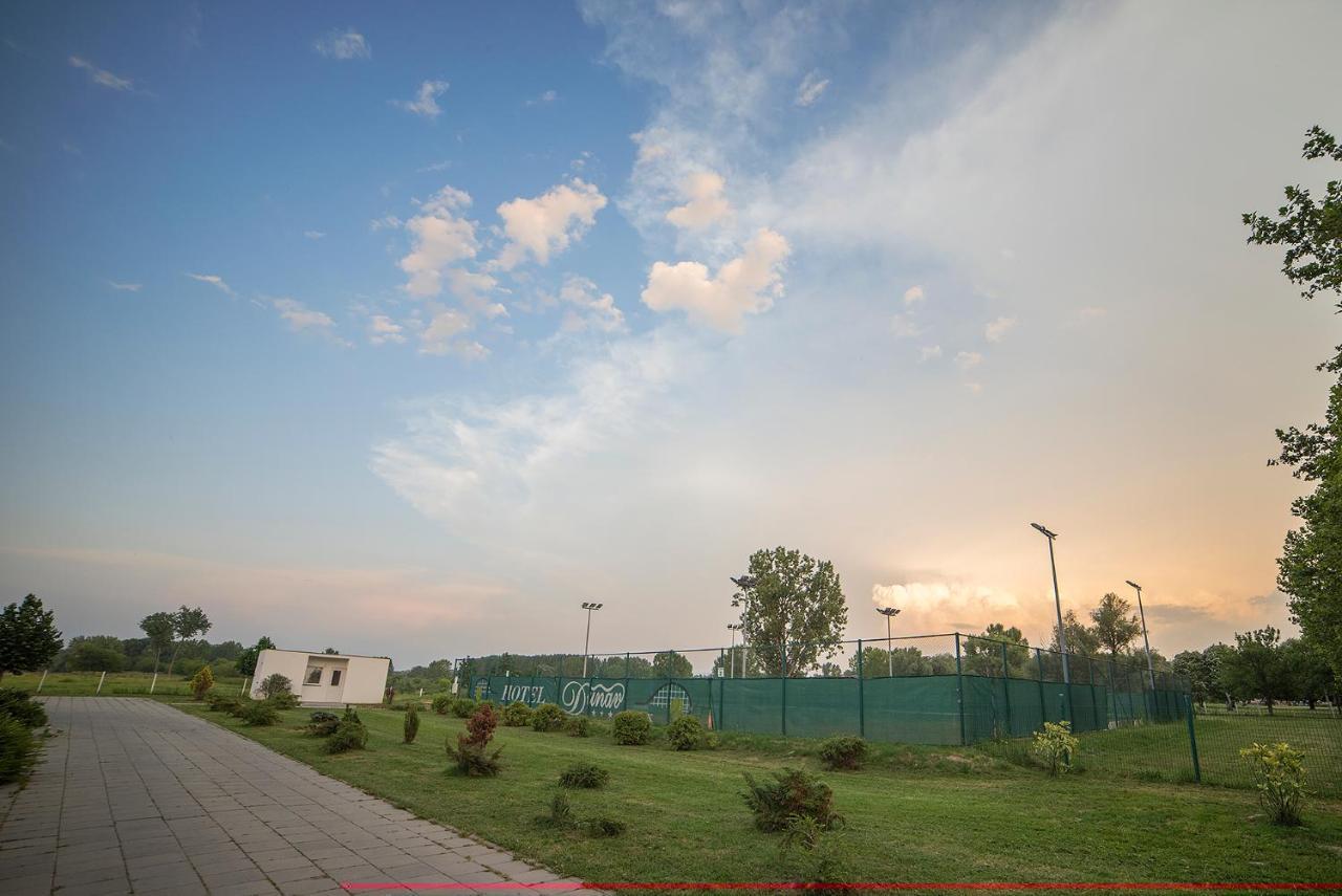 Hotel Dunav Ilok Exterior foto